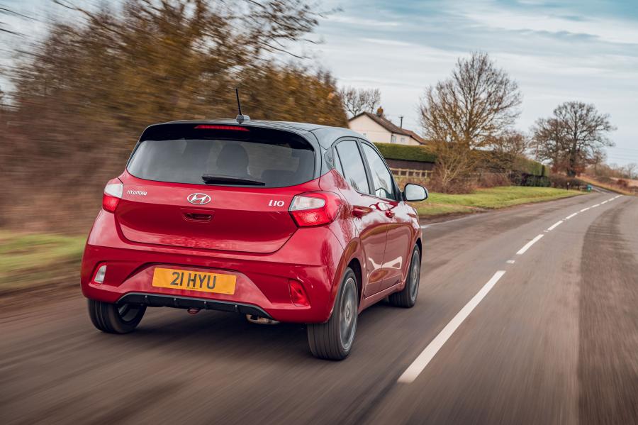  Hyundai i10 2019 года  (UK) (фото 6 из 55)